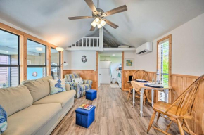 Waterfront Everglades City Cabin Heated Pool
